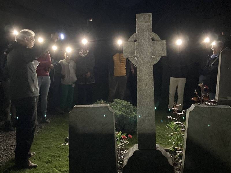 Il cimitero di notte