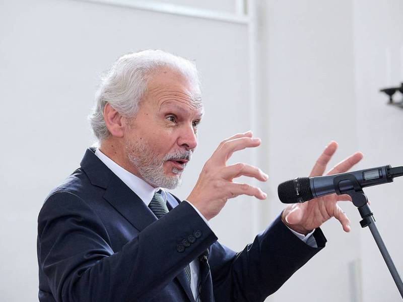 Il pastore Paolo Tognina