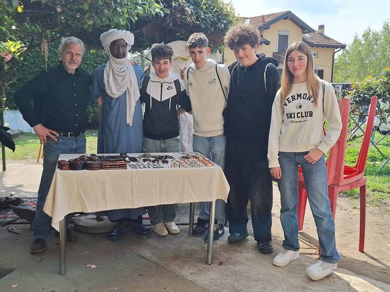 Como Rebbio - Con un migrante del Mali