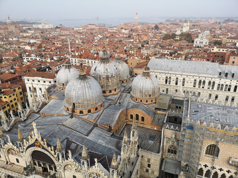 La Basilica di San Marco, vista dal campanile