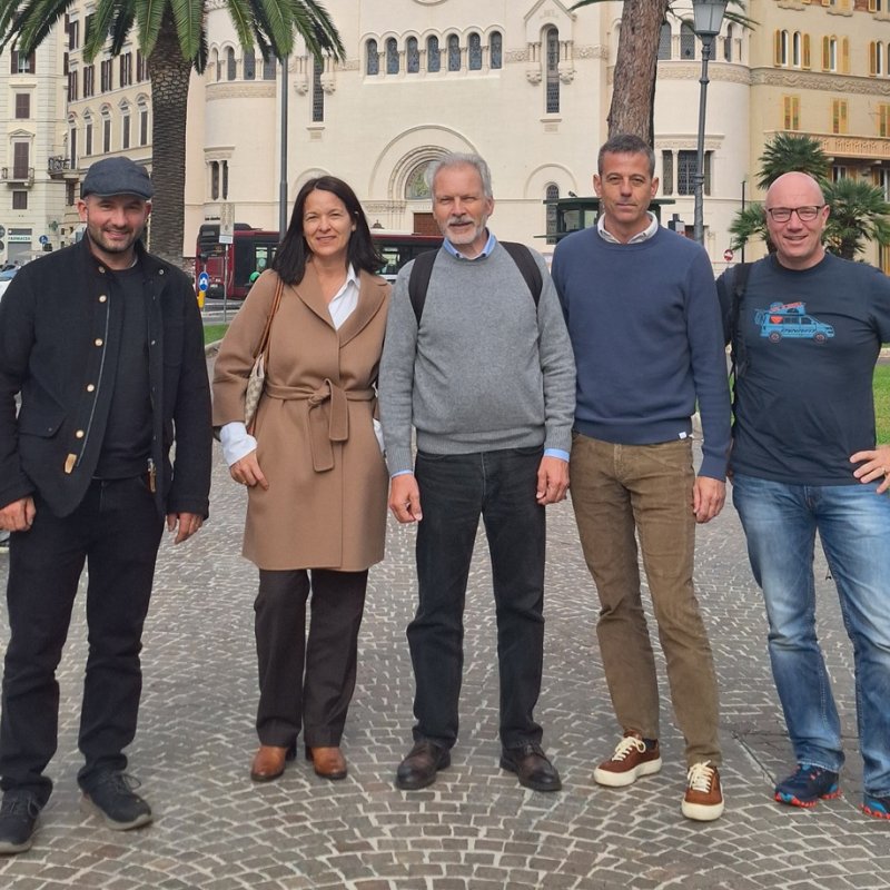 Luca Compagnoni (a sin.), Monica Jochum-Zanetti, Paolo Tognina, Simone Jenni, Marco Lardelli